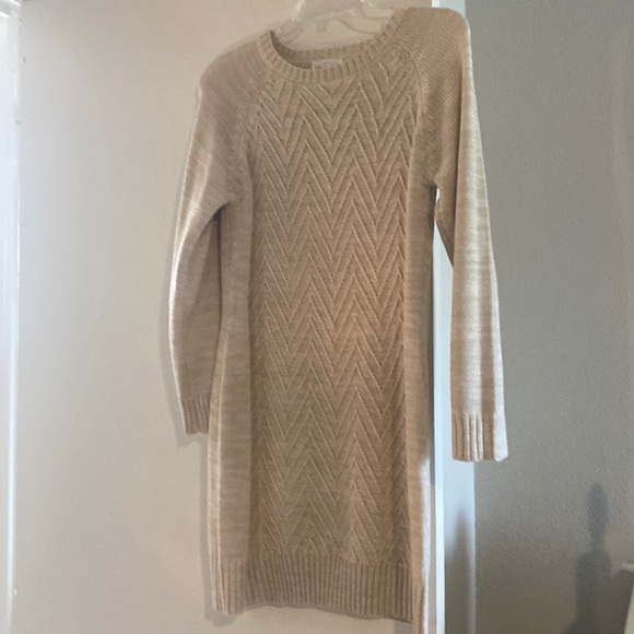 June & Ivy sweater dress - Picture 1 of 4